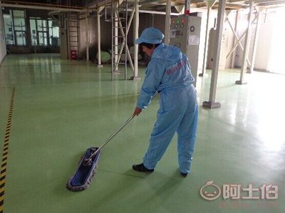 提升品质与效率 轿车涂装车间的深度保洁与专业化维护